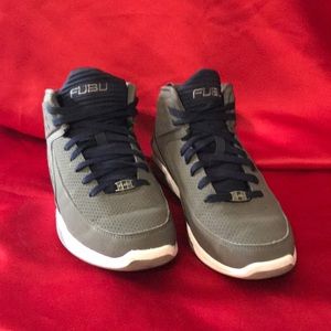 FUBU Men’s Athletic / Casual Gray Navy Shoe